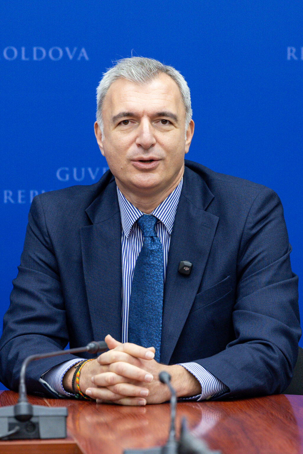 20251103-1ES_0429-1025x1536